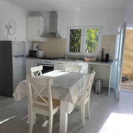 Apartman Casa Julia 2 *