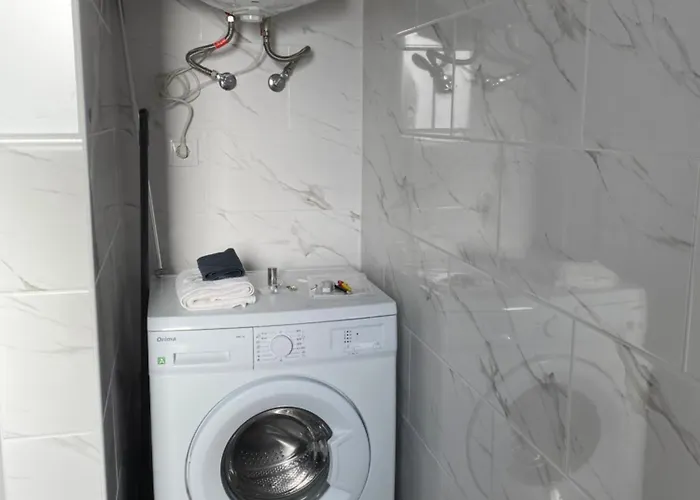 Apartman Casa Julia 2 *